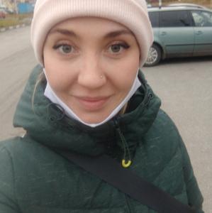 Девушки в Ульяновске: Вика, 30 - ищет парня из Ульяновска