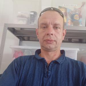 Парни в Твери: Андрей, 45 - ищет девушку из Твери