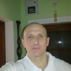 Василий, 57 лет, Киев
