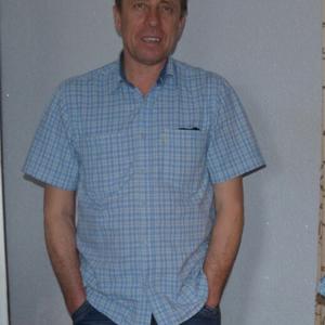 Василий, 59 лет, Тула