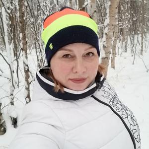 Девушки в Североморске: Евгения, 38 - ищет парня из Североморска