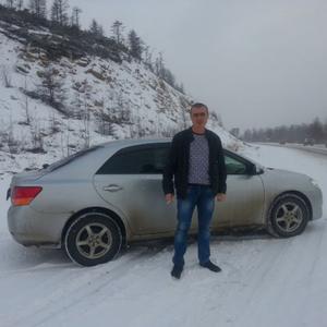 Парни в Магадане: Сергей, 42 - ищет девушку из Магадана
