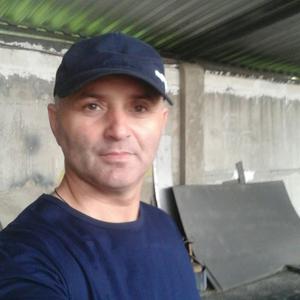 Парни в Нальчике: Ильяс, 49 - ищет девушку из Нальчика