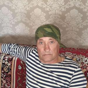 Парни в Хабаровске (Хабаровский край): Олег, 59 - ищет девушку из Хабаровска (Хабаровский край)
