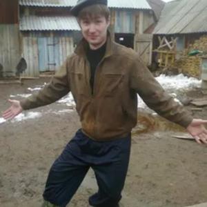 Парни в Комсомольске-На-Амуре: Денис, 33 - ищет девушку из Комсомольска-На-Амуре