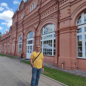 Парни в Нижний Новгороде: Казым, 48 - ищет девушку из Нижний Новгорода