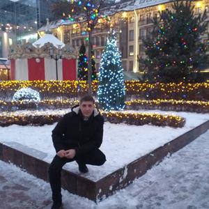 Парни в Новомосковске: Dmitriy, 39 - ищет девушку из Новомосковска
