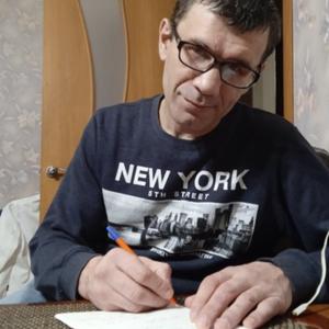 Парни в Череповце: Игорь, 43 - ищет девушку из Череповца