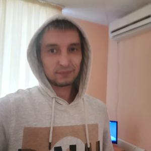 Парни в Черногорске: Виталий, 46 - ищет девушку из Черногорска