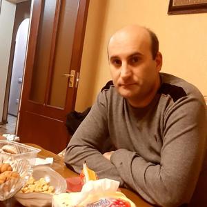 Парни в Ереване: Vahagn Grigoryan, 41 - ищет девушку из Еревана
