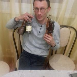 Парни в Ульяновске: Василий, 22 - ищет девушку из Ульяновска