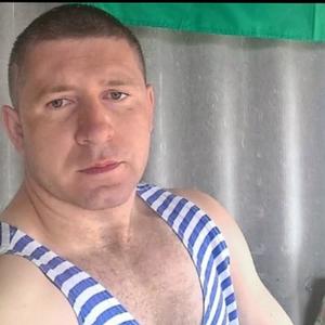 Парни в Шахты: Игорь, 38 - ищет девушку из Шахты