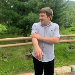 Парни в Лесосибирске: Юрий, 27 - ищет девушку из Лесосибирска
