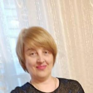 Девушки в Челябинске: Светлана, 41 - ищет парня из Челябинска