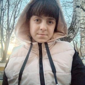Девушки в Ульяновске: Настя, 20 - ищет парня из Ульяновска