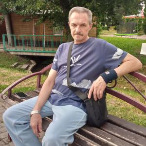 Парни в Черкесске: Виталий, 54 - ищет девушку из Черкесска