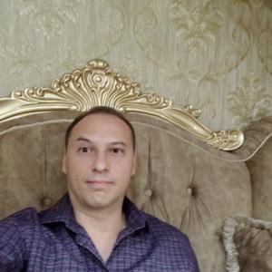 Парни в Баку: Johnny Sins, 41 - ищет девушку из Баку