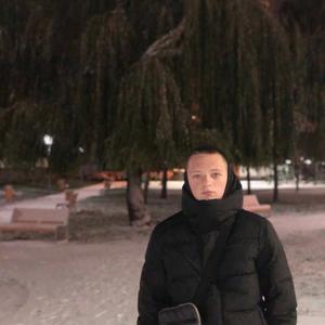 Парни в Тамбове: Алексей, 19 - ищет девушку из Тамбова