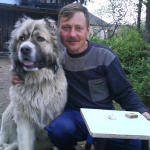 Парни в Пскове: Александр, 55 - ищет девушку из Пскова