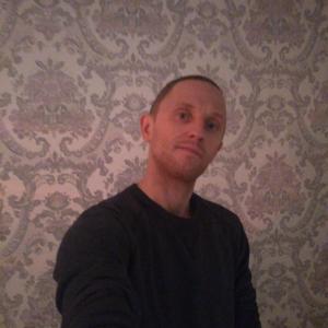 Парни в Мурманске: Алексей, 34 - ищет девушку из Мурманска