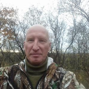 Олег, 58 лет, Свободный