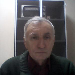 Александр, 69 лет, Санкт-Петербург
