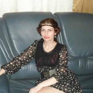 Девушки в Владивостоке: Ольга, 45 - ищет парня из Владивостока