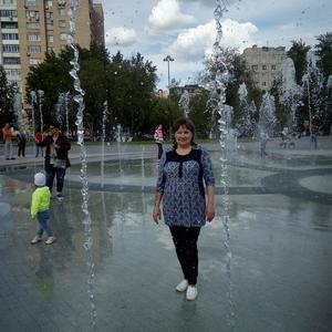 Девушки в Екатеринбурге: Нина, 62 - ищет парня из Екатеринбурга