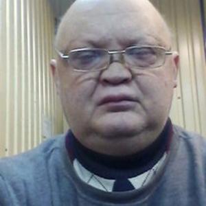 Анатолий, 57 лет, Жирновск