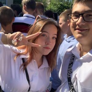 Девушки в Волгограде: Химико, 24 - ищет парня из Волгограда