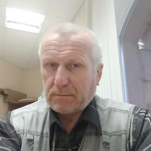 Парни в Ульяновске: Алекс, 62 - ищет девушку из Ульяновска