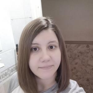 Девушки в Тольятти: Анастасия, 27 - ищет парня из Тольятти