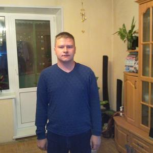 Парни в Тобольске: Александр, 39 - ищет девушку из Тобольска