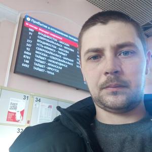Валентин, 29 лет, Кодинск