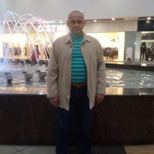 Парни в Челябинске: Евгений, 52 - ищет девушку из Челябинска