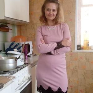 Девушки в Санкт-Петербурге: Наталья Бочкарёва, 45 - ищет парня из Санкт-Петербурга