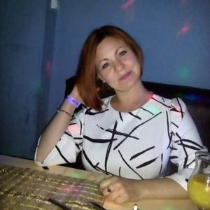Девушки в Кодинске: Юлия, 44 - ищет парня из Кодинска