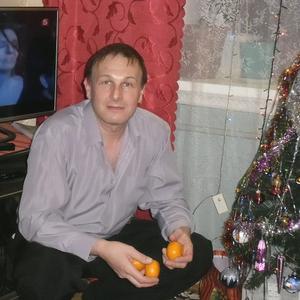 Игорь, 44 года, Боровичи