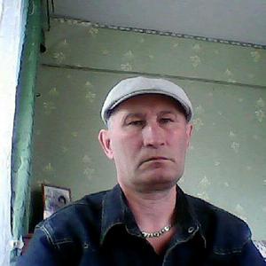 Василий, 60 лет, Новосибирск