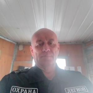 Парни в Бийске: Юрий, 56 - ищет девушку из Бийска