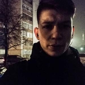 Парни в Серпухове: Виталий, 27 - ищет девушку из Серпухова