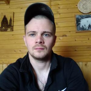 Парни в Петрозаводске: Максим, 30 - ищет девушку из Петрозаводска