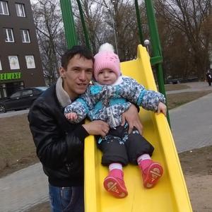 Илья, 37 лет, Астрахань