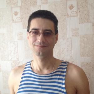 Дмитрий, 48 лет, Саратов
