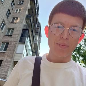 Парни в Санкт-Петербурге: Сергей, 24 - ищет девушку из Санкт-Петербурга