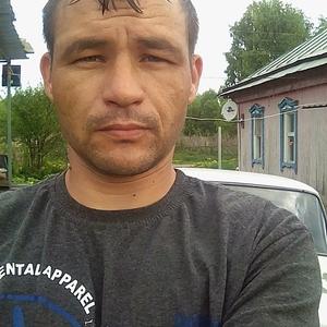 Парни в Кирсанове: Александр, 39 - ищет девушку из Кирсанова