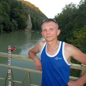 Парни в Тимашевске: Александр, 33 - ищет девушку из Тимашевска