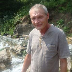 Konstantin, 68 лет, Белово