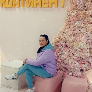 Девушки в Магнитогорске: Любовь, 41 - ищет парня из Магнитогорска