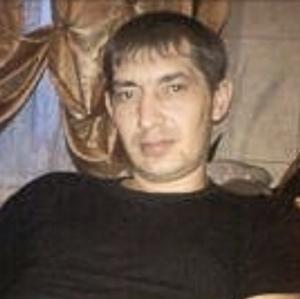 Парни в Сальске: Александр, 45 - ищет девушку из Сальска